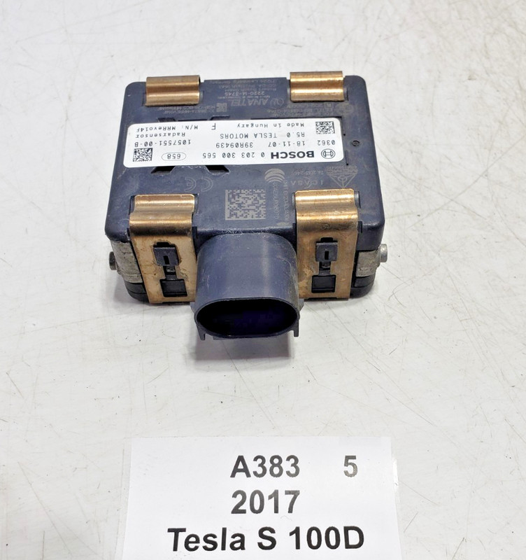 ✅ 2016-2020 OEM Tesla Model S Front Radar Sensor Control Module Unit