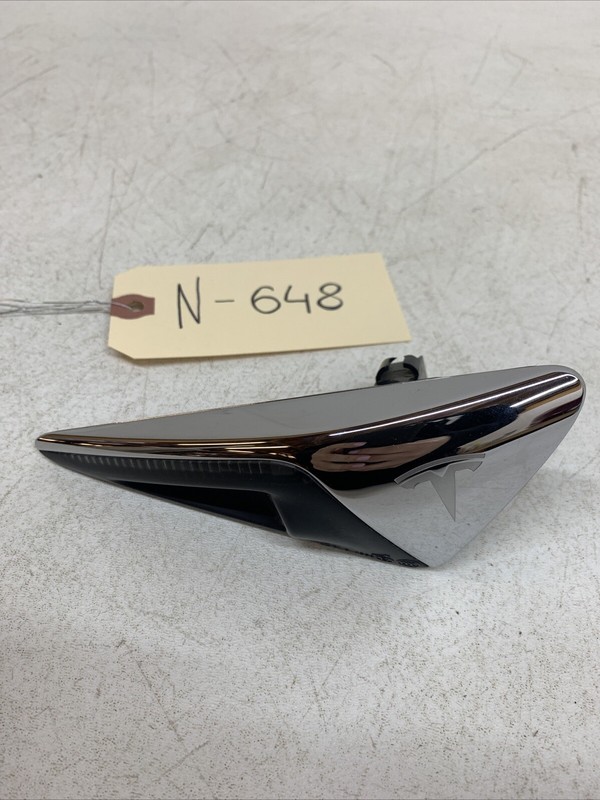 ⚡️17-20 Tesla Model 3 Front Right Fender Autopilot Camera 1125107-77-B 648 B34