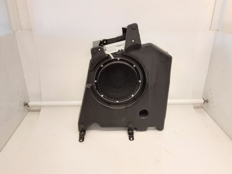 2009 Ford FOCUS Speaker Subwoofer 8S4T-18C804-AA