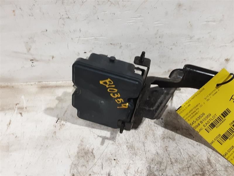 2015 Nissan Sentra CVT anti-lock brake ABS module pump assembly S SV from 7/1/15