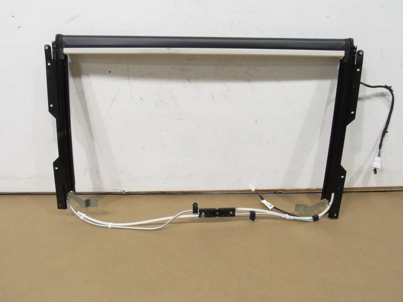 18-20 Mercedes S560 W222 2020 Rear Sunroof Sun Moon Roof Shade Rail Frame :M