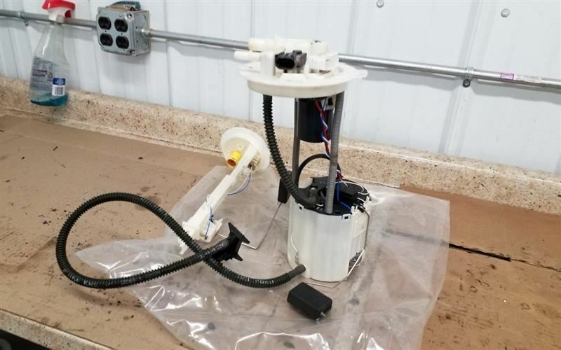 Fuel Pump Assembly Tank Mounted 2.4L Primary Fits 10-17 EQUINOX 218329