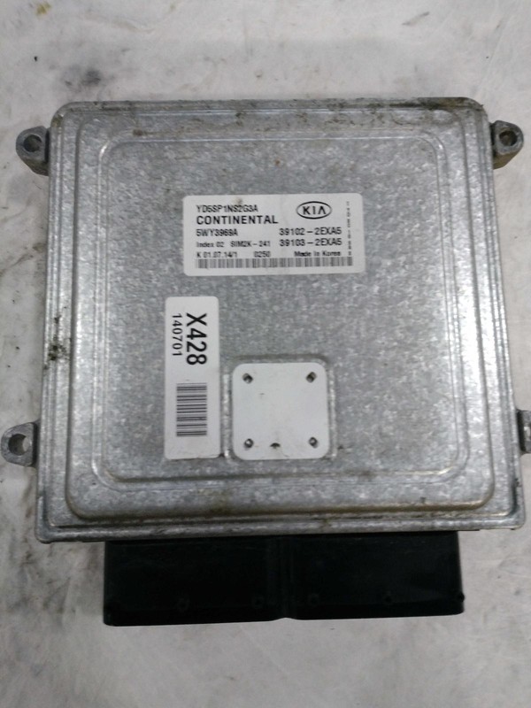 2015 KIA Forte Engine Control Module ECM 1.8L Black OEM 39102-2EXA5 120K Mile