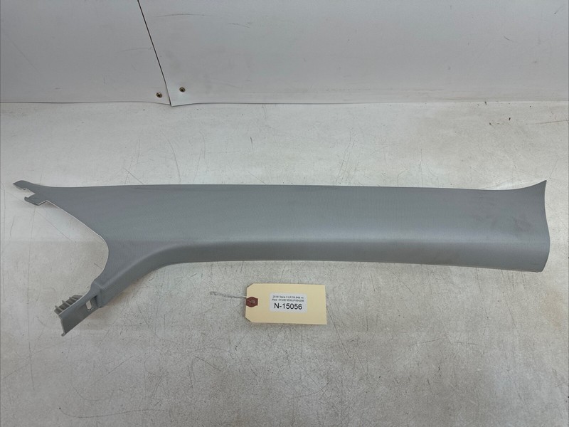 ⚡️17-23 TESLA MODEL 3 FRONT RIGHT UPPER A PILLAR TRIM COVER 108624191I 15056 U22