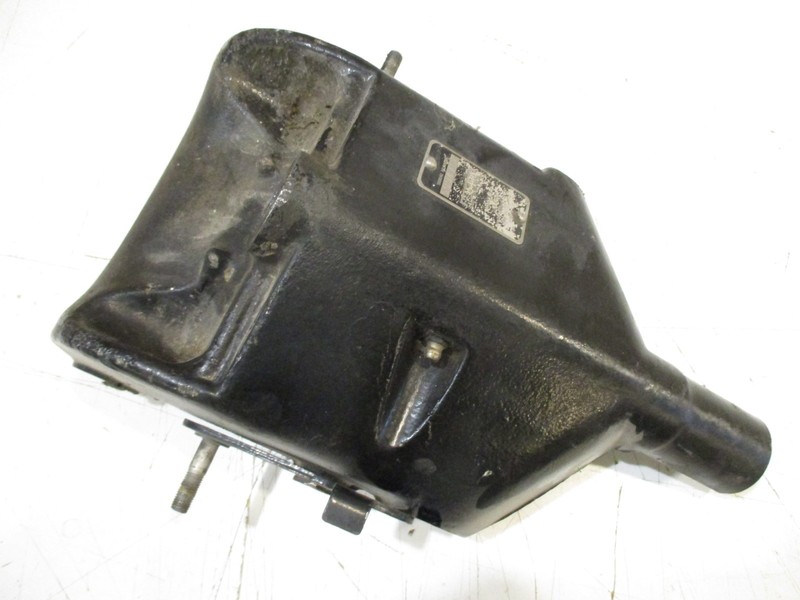 1480-7655A1Mercury Outboard Swivel Bracket Long Shaft 35-40 HP 1980-1989