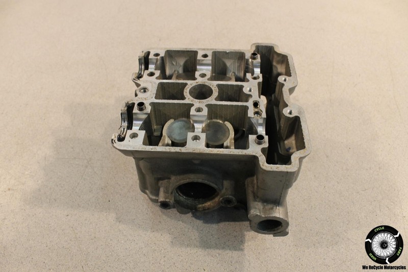 2000 Suzuki SV650 ENGINE TOP END CYLINDER HEAD SV 650 00