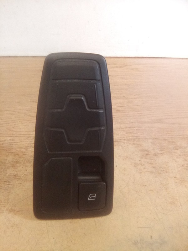 Volvo VNL 23024873 Window Switch