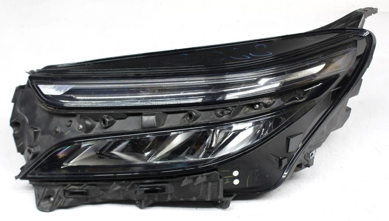 OEM Left Driver Side LED Headlamp For 2022-24 Chevy Equinox Black bezel 86517974