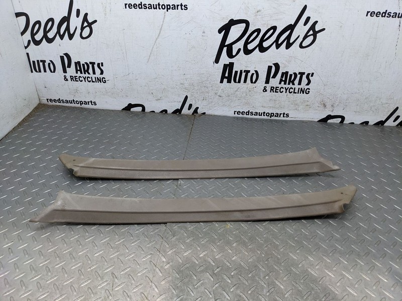 86-97 Nissan D21 HARDBODY Pair WINDSHIELD A Pillar Trim Panel COVERS OEM 1194838