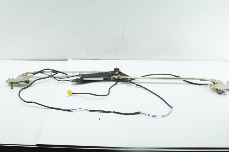 MERCEDES R170 SLK Convertible Roof Hard Top Lock Latch OEM 1997 - 2004