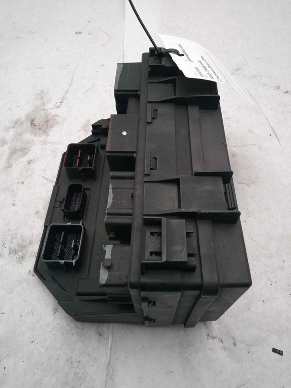 Used Integrated Power Module fits: 2008 Dodge Caravan Multifunction totally inte