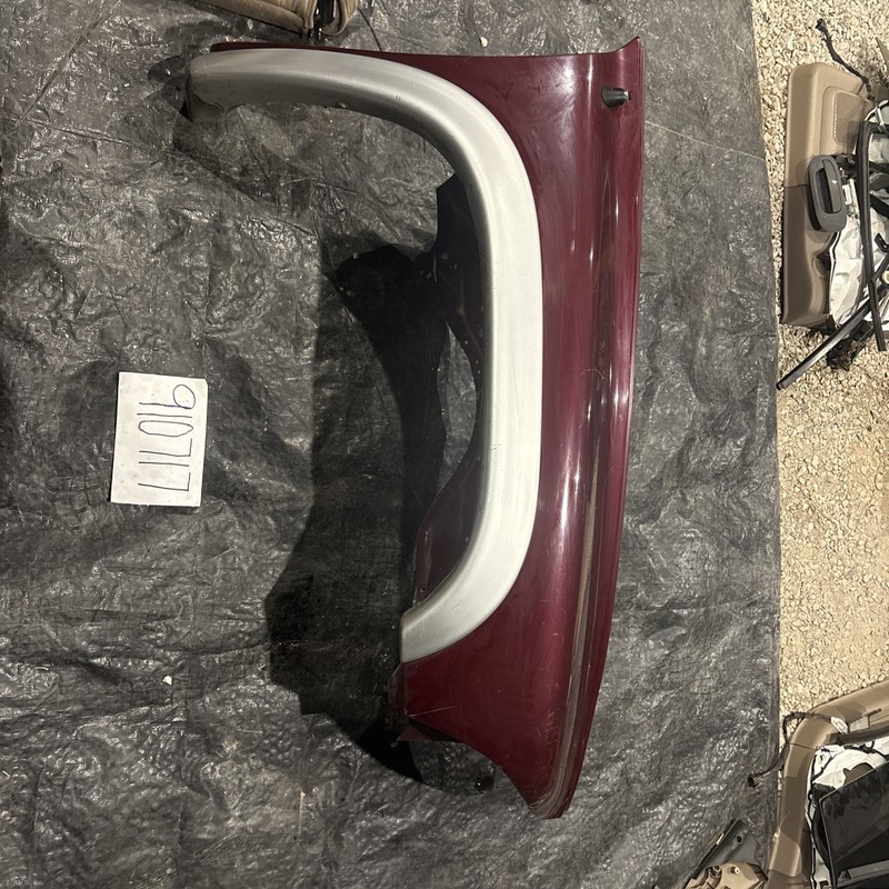 1998-2003 Dodge Durango Passenger Right Front Fender (Local Pickup Only!!!)