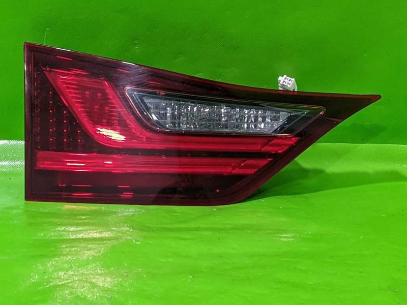 13 14 15 LEXUS GS350 DRIVER LEFT LID TAILLIGHT LAMP OEM 4556-81