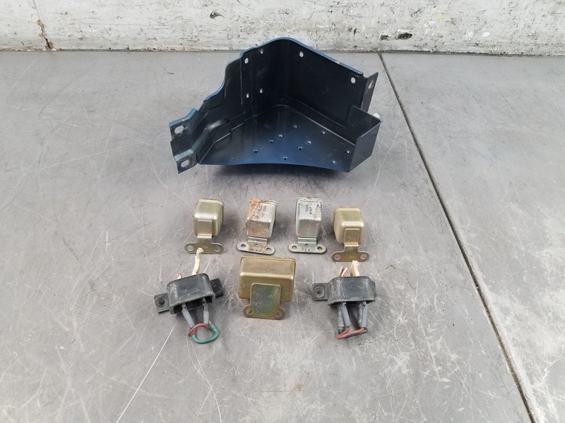 1978 Nissan 280ZUnder Hood Relay Box #8939 Z4