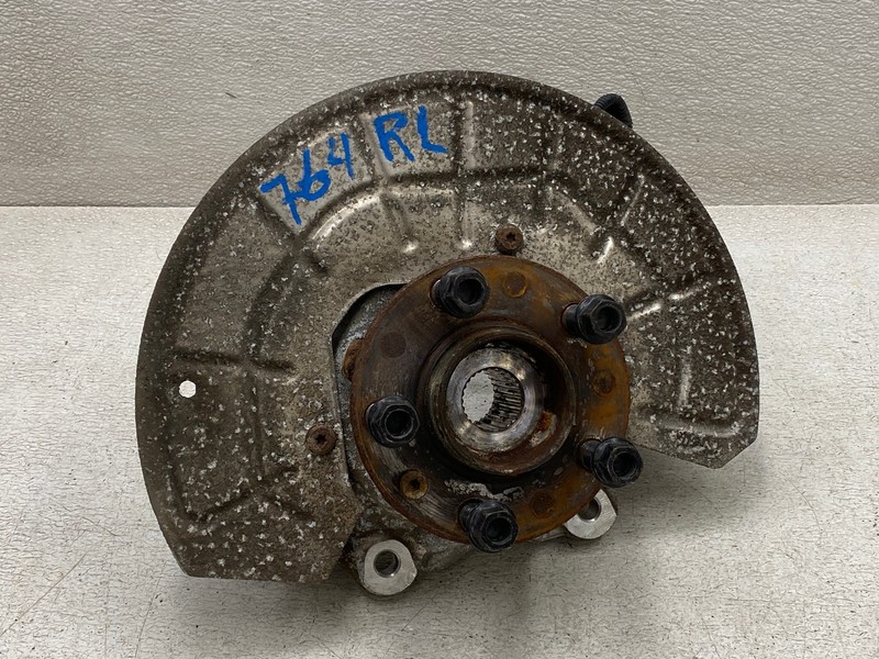 2017-2021 ALFA ROMEO GIULIA REAR LEFT DRIVER SIDE SPINDLE KNUCKLE HUB OEM LOT764