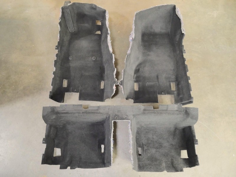 Used Coupe Front Rear Main Floor Carpet Liner 2016-2024 Chevy Camaro SS 1LE OEM