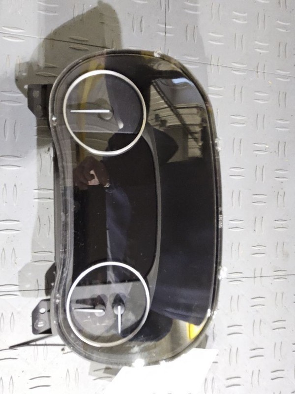 Speedometer MPH Opt Uhs ID 84408255 Fits 18 ENCLAVE 3583596