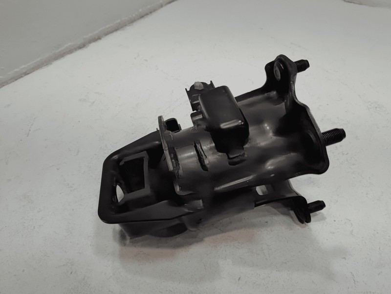 2018-2024 Toyota Camry 2.5L Engine Rear Rearward Support Mount Insulator OEM
