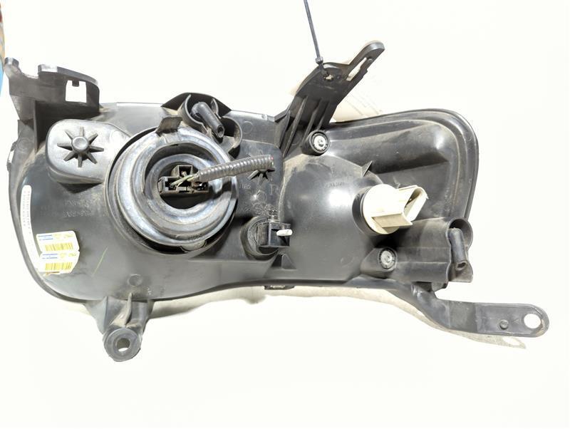2001-2004 Ford Escape Right Headlight Assembly - White, Used, 238K Miles