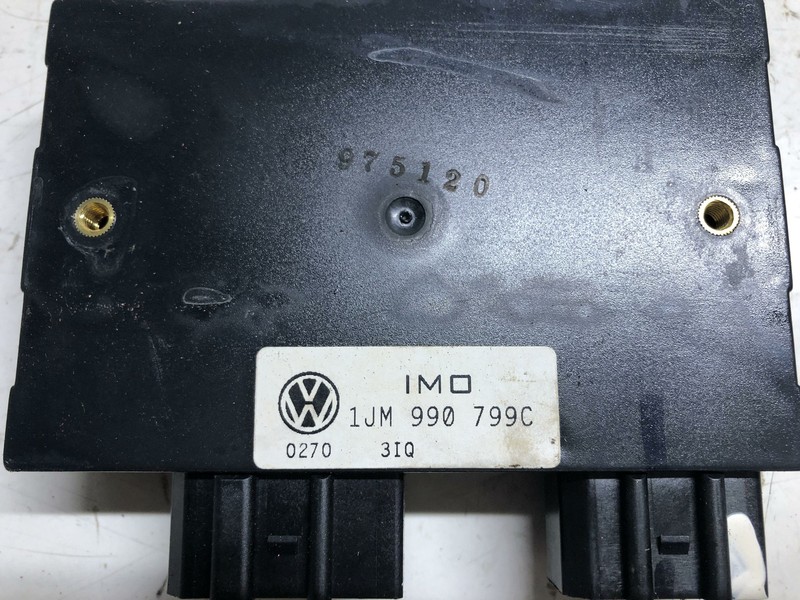 1999-2004 VW Jetta Passat Central Locking Convenience BCM ECM 1C0959799C CCM