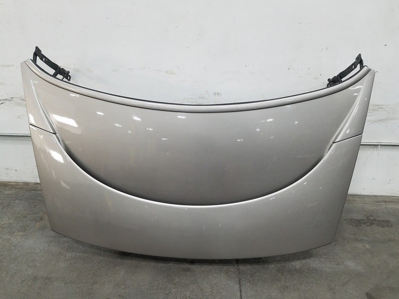 2002 Chevy Camaro Z28 35th Vert Trunk Lid / Spoiler Assembly #9432 Z14