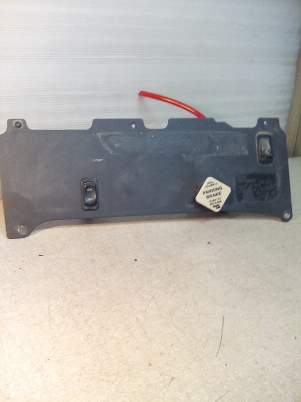 Freightliner M2 22-53168-000 Switch Panel