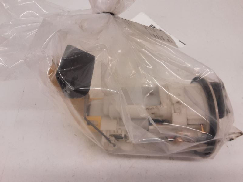 Fuel Pump Assembly 4 Cylinder Fits 03-06 CAMRY 3259680