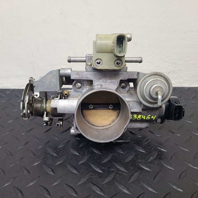 96-00 Toyota 4Runner V6 A/T Throttle Body Assembly 5VZFE Engine OEM 22210-62220