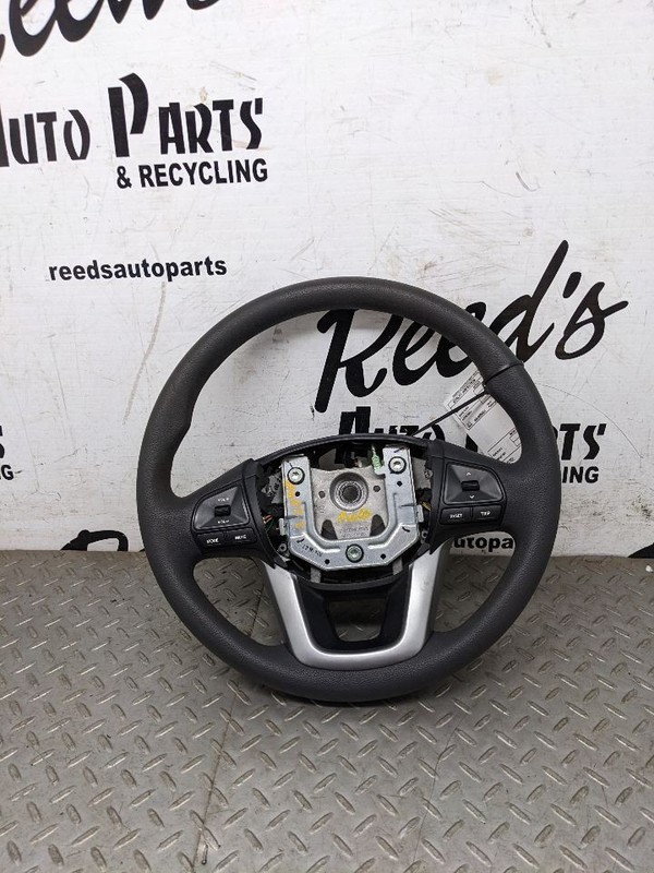 2016-2017 Kia Rio DRIVER STEERING WHEEL W/AUDIO CRUISE CONTROL SWITCH OE 1193106