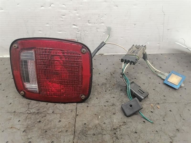 Passenger Right Tail Light Fits 87-95 97 WRANGLER 764498