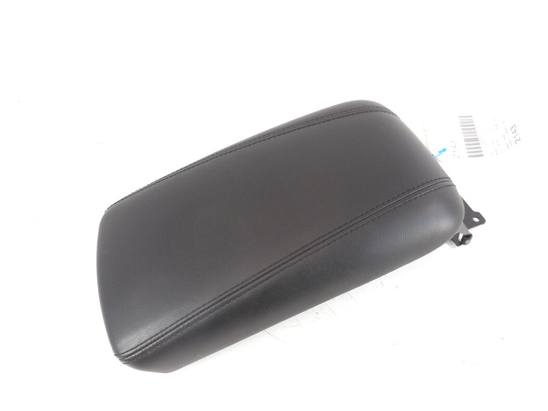 2016 16 Chrysler 200 Center Console Arm Rest Lid Cover OEM