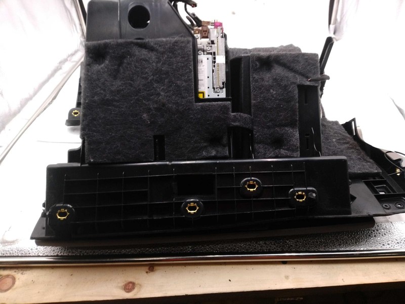 2018 AUDI Q7 Glove Box Door Black Used OEM Part 7314868, 123K Miles