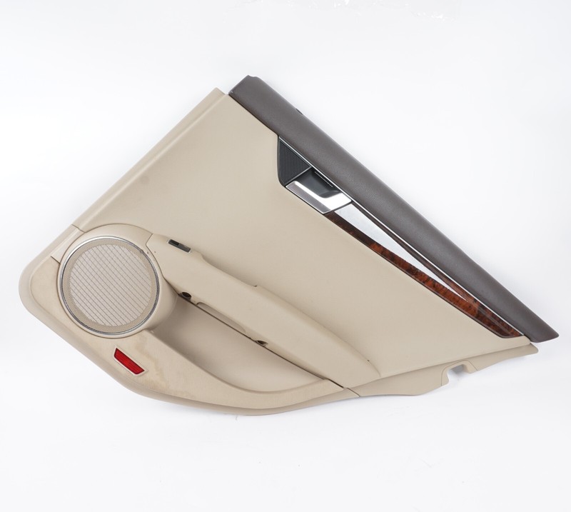 2008 - 2014 MERCEDES C300 W204 REAR RIGHT PASSENGER SIDE DOOR PANEL TRIMOEM