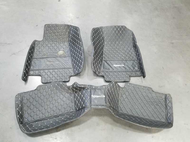2004 Pontiac GTO Diamond Stitch Custom Floor Mat Set - Wear #5120 Q4