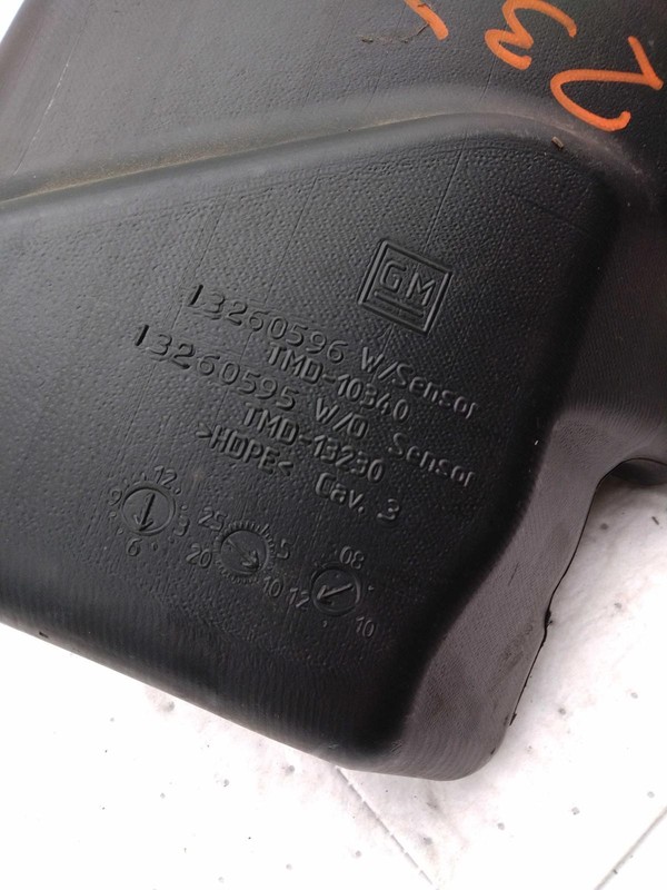 2012-2013 Buick Verano Washer Fluid Reservoir OEM 2.4L Brown Used Parts