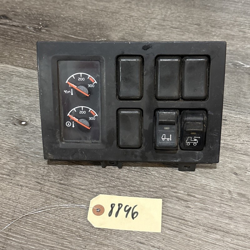 VOLVO SWITCH PANEL P/N 20360992