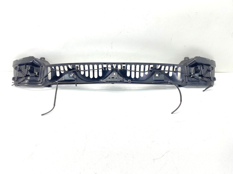 12-18 BMW F06 F13 640 650 M6 Rear Bumper Bottom Center Guide Bracket Mount OEM✅