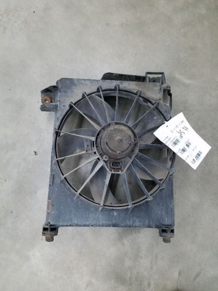 Radiator Fan Motor Fan Assembly Fits 04-06 DODGE 1500 PICKUP 258790