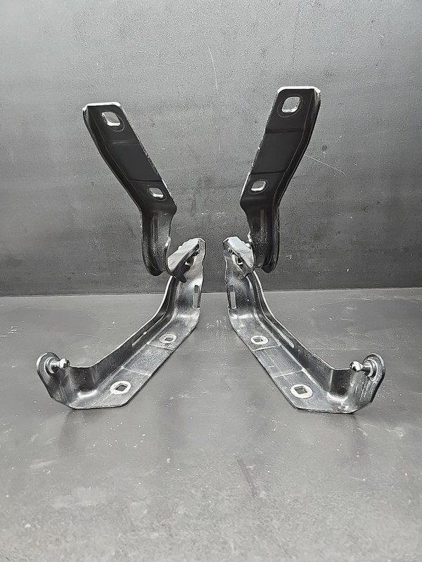 2014-2019 MASERATI GHIBLI S LEFT & RIGHT HOOD HINGES SET X2 OEM.