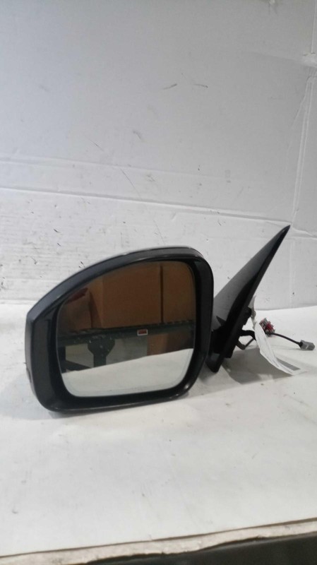 Used Left Door Mirror fits: 2015 Land rover Range rover electric painted w/autom
