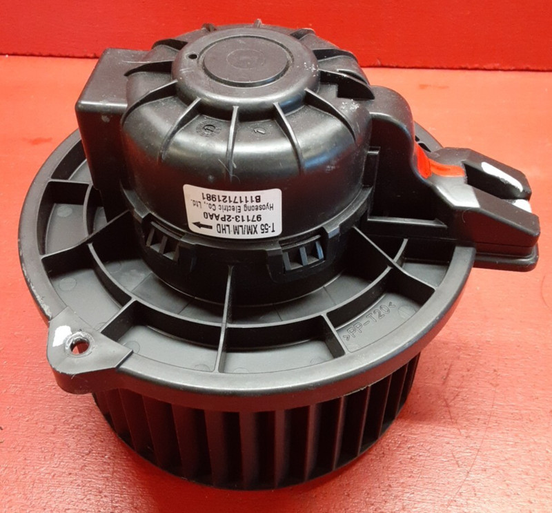 2011-2013 Kia Sportage HVAC Blower Motor W/ Fan Unit 97100-2S000