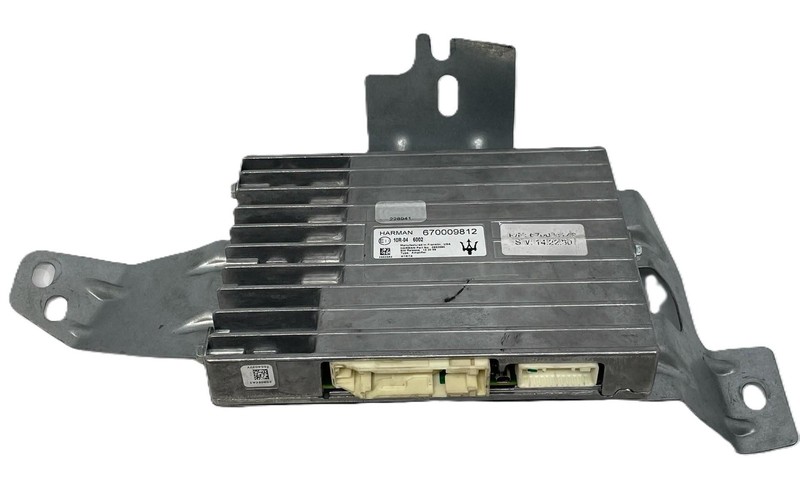 2014-2017 Maserati Quattroporte Radio Amplifier OEM 670009812