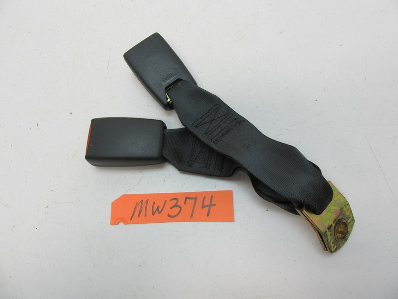 1996 96 CAVALIER SUNFIRE BACK REAR SEAT BELT SEATBELT BUCKLE LATCH LOCK CAR SIDE