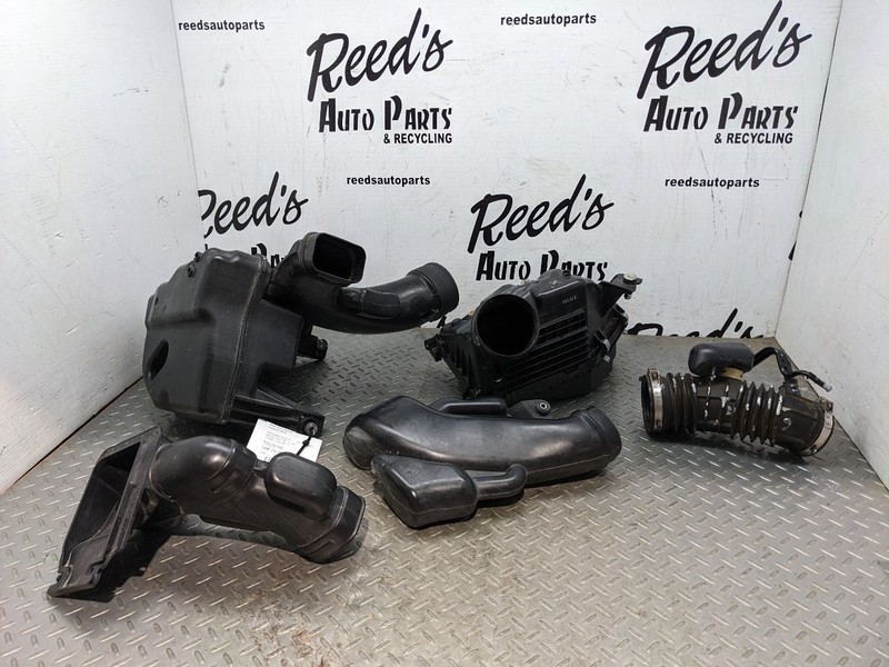 Air Cleaner Classic Style Vertical Rear Door Handle Fits 11-17 COMPASS 1159732