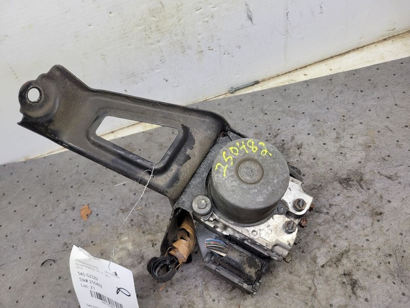 Anti-Lock Brake Part Actuator And Pump Assembly FWD Fits 12-14 SIENNA 1702463