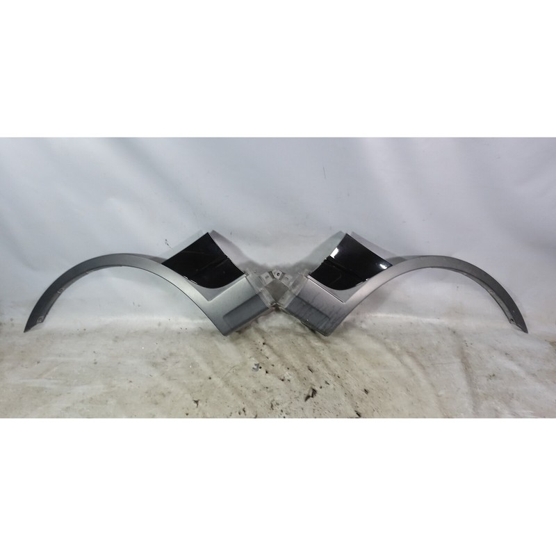 2004 BMW E83 X3 SAV Front Wheel Arch Trim w Fender Trim Jet Black 2 OEM