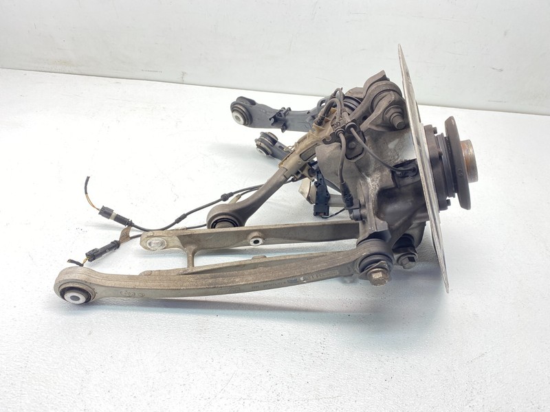 18-23 BMW F90 M5 Rear Right Side Wheel Hub Knuckle Spindle W/ Control Arms OEM ✅