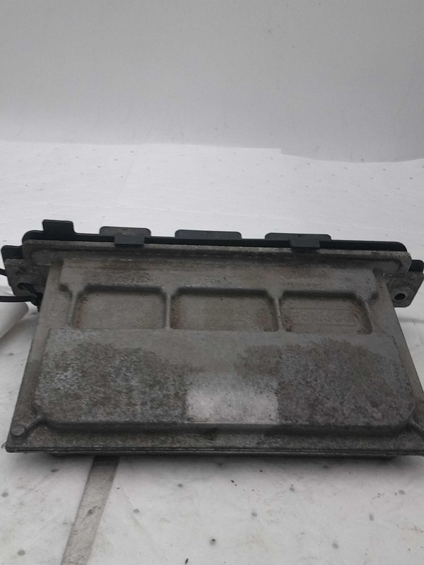 Used Engine Control Module (ECM) fits: 2013 Ford Edge Electronic Control Module
