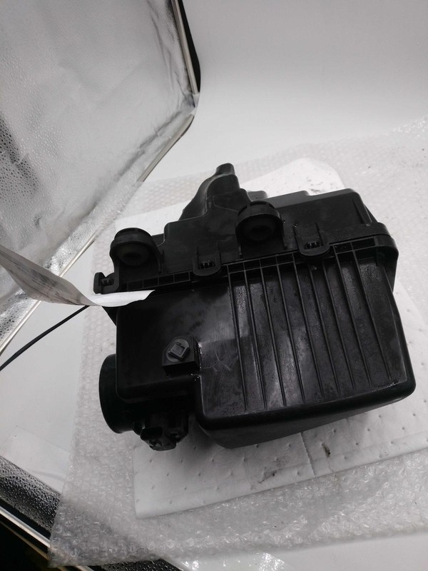 2015 MAZDA CX-5 Air Cleaner Assembly OEM PY1A133AX Used 2.5L 131K Miles