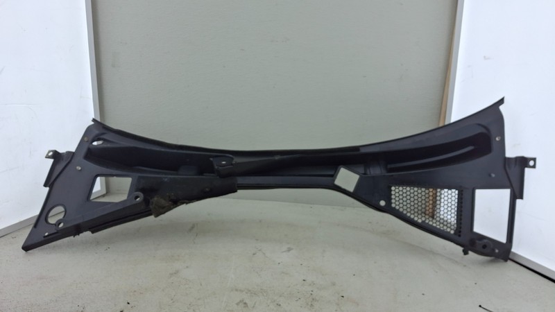 17-24 ALFA ROMEO GIULIA WINDSHIELD WIPER COWL PANEL COVER GRILLE OEM